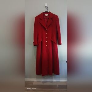 Vintage dark burgundy coat by Albert Nipon size 10 made USA